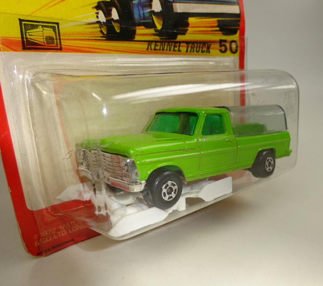 Matchbox C-50 Kennel Truck Replacement Dog Boxer 